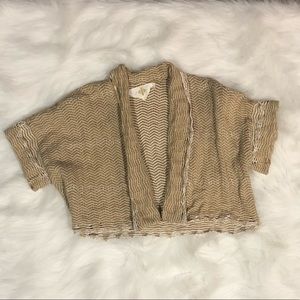 EUC HWR Monogram cropped sweater- M/L